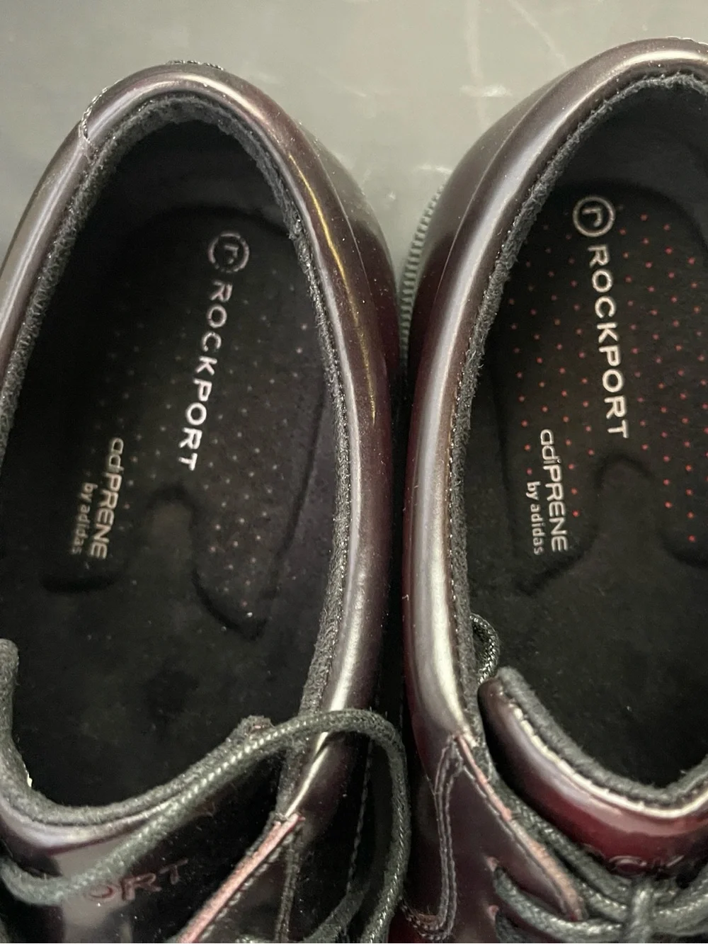 Rockport Men's Glossy Dark Burgundy Cap-Toe Oxfords